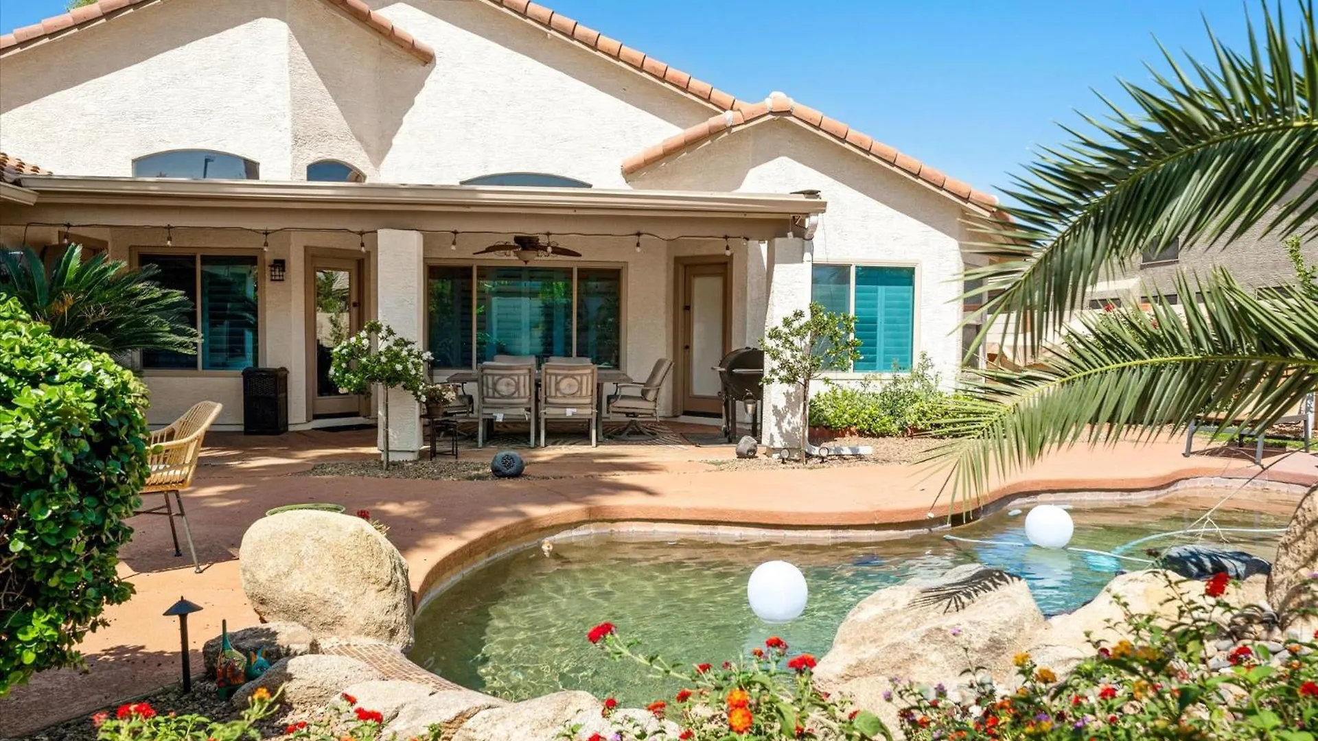 Cobblestone Corner Villa Gilbert Holiday home